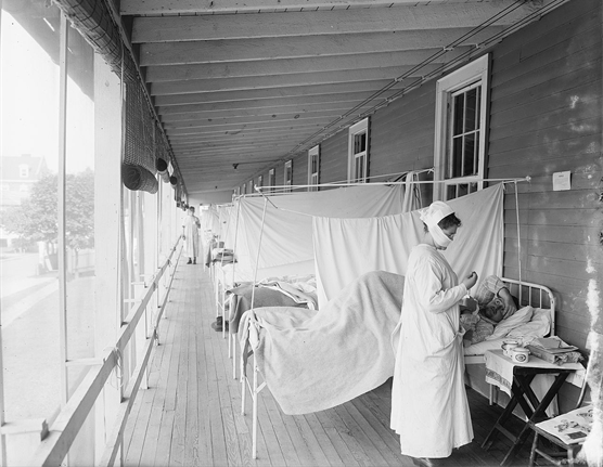 1918年スペインかぜ流行時の病棟の様子